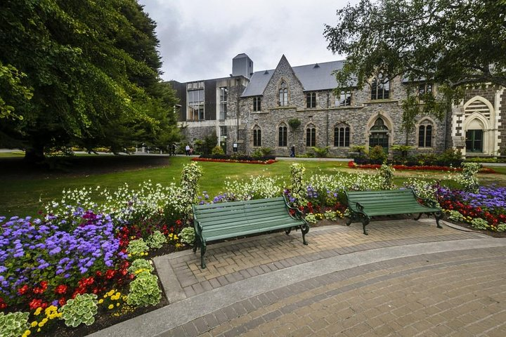 Explore Christchurch’s stunning gardens and historic architecture while embarking on a fun-filled scavenger hunt uncovering secrets and making memories with friends and family.